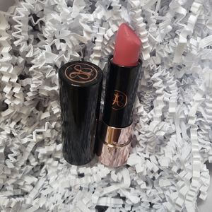 Anastasia Beverly hills soft pink